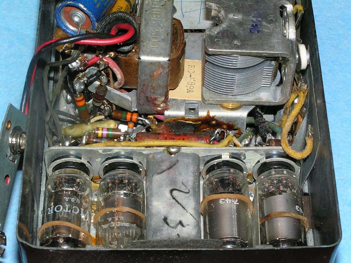 TUBE ÉLECTRONIQUE RCA VICTOR - Soupape 1 X 2 X 2, Modèle RCB274